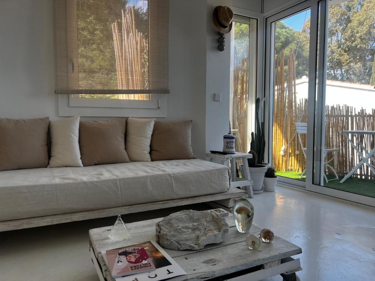El Bohemar Apartment Roses Bagian luar foto