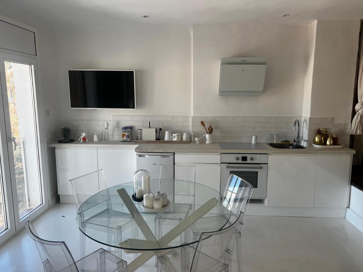 El Bohemar Apartment Roses Bagian luar foto